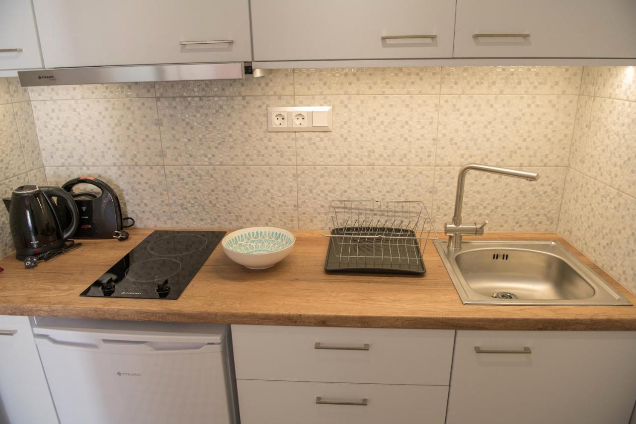 Elegant Apartment In The Heart Of Heraklion ภายนอก รูปภาพ