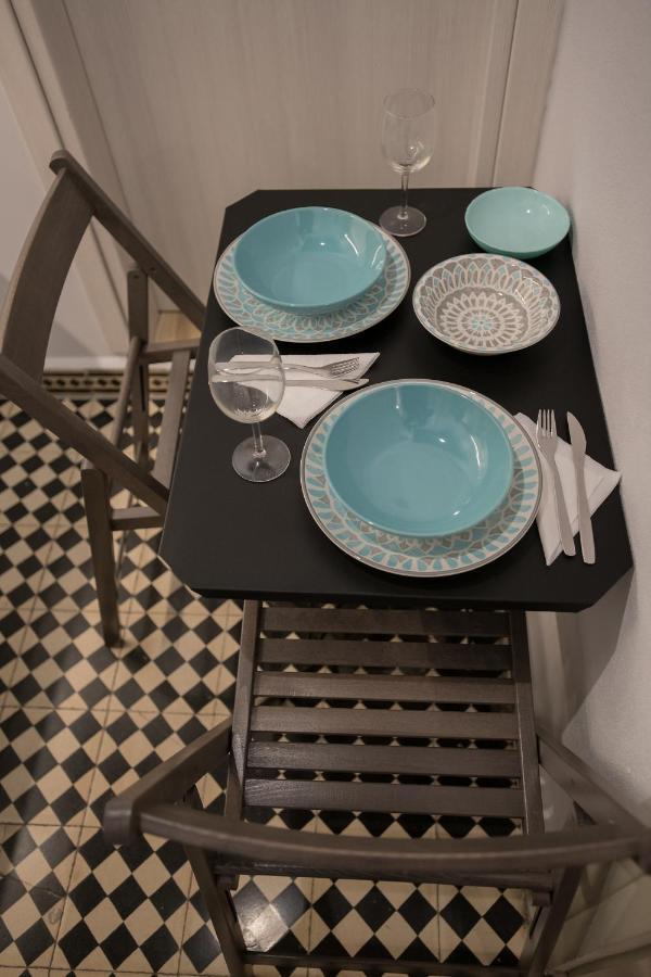 Elegant Apartment In The Heart Of Heraklion ภายนอก รูปภาพ